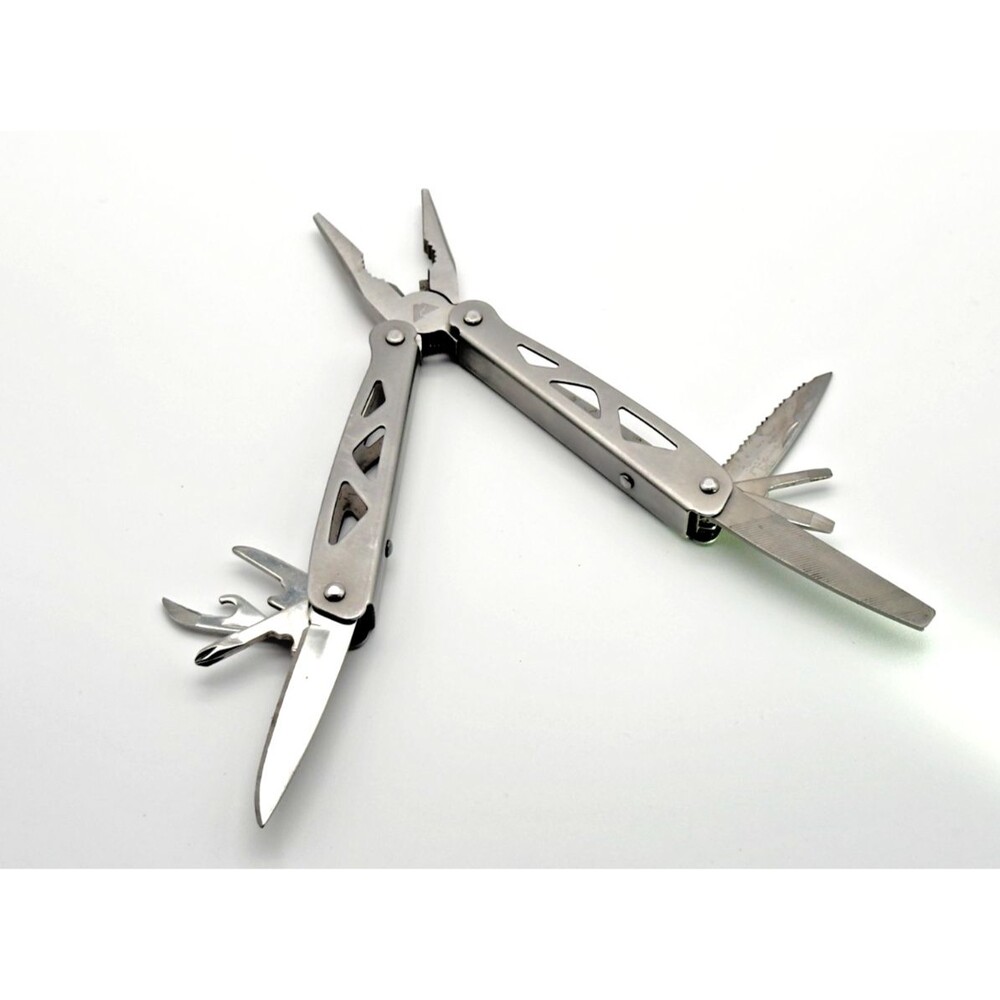 Stainless Steel Multi Tool Pliers Knife Saw Screwdriver Camping Survival EDC